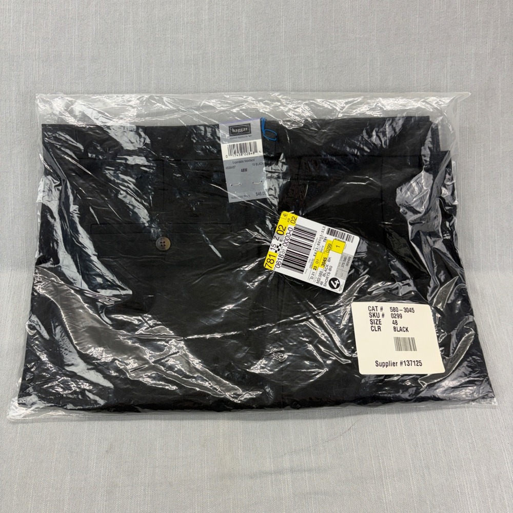 Haggar Shorts Mens 48W Expandable Waistband Black 4529487 New With Tags